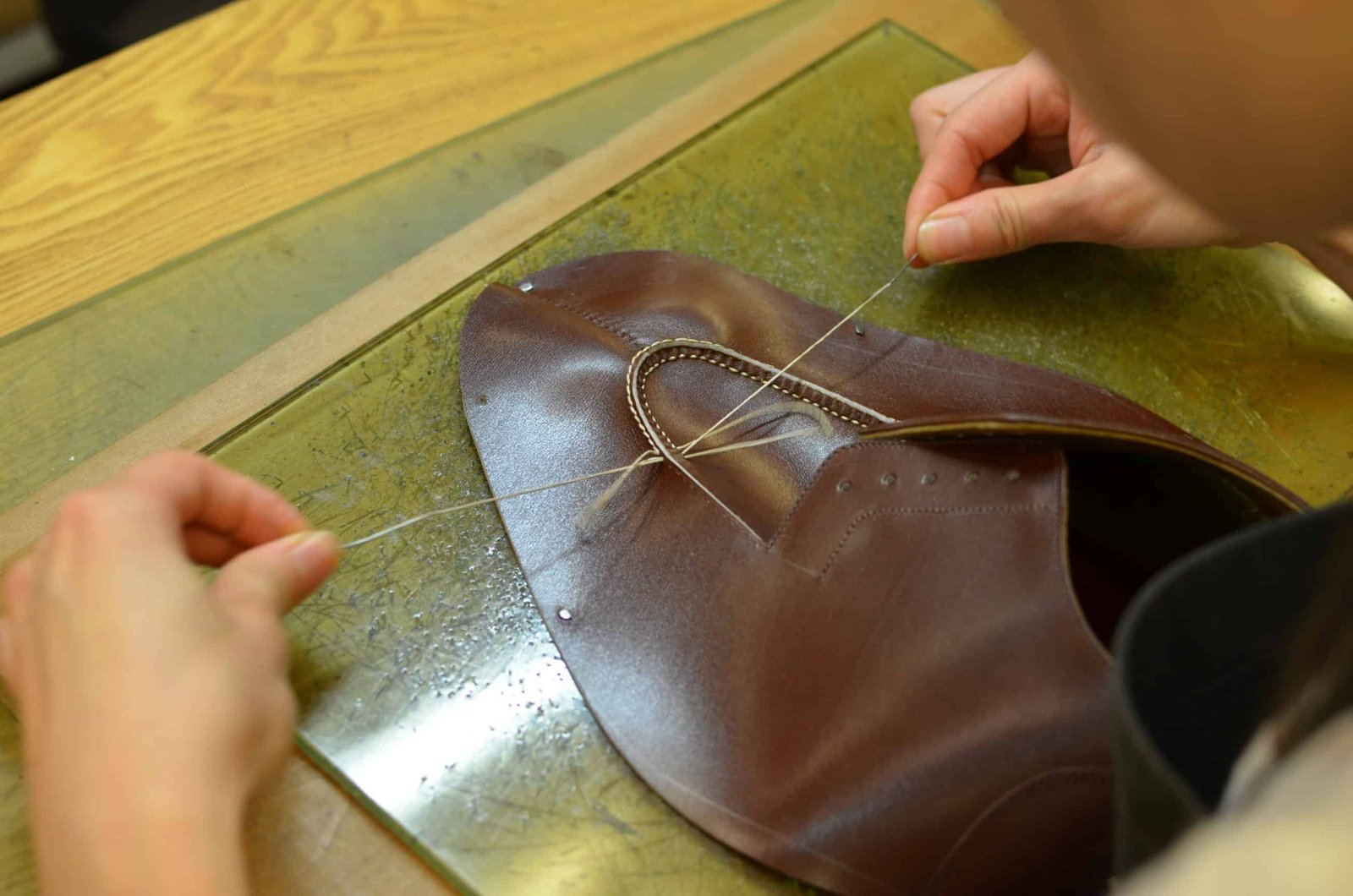 Now time to stitch the apron and the toe.